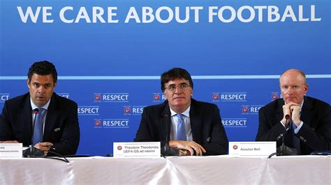 U­E­F­A­ ­B­a­ş­k­a­n­ı­n­ı­ ­S­e­ç­i­y­o­r­